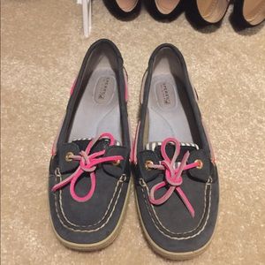 Sperry boat shoes size 7.5
